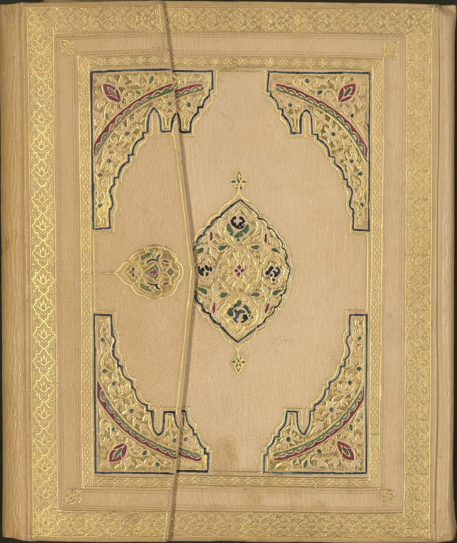 Detalles de la encuadernación. Sig: 2PP 73